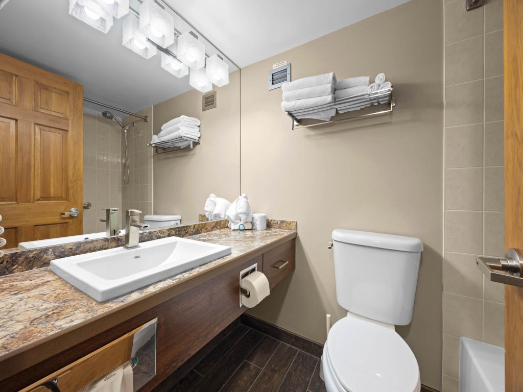 Cahilty #323 Vacation Rental - RedAwning