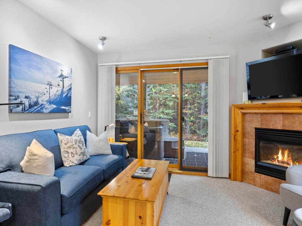Snow Creek Village #37 Vacation Rental - RedAwning
