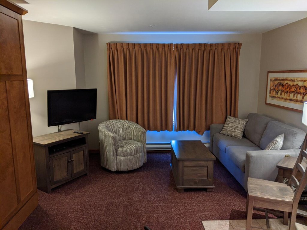 Cahilty #223 Vacation Rental - RedAwning