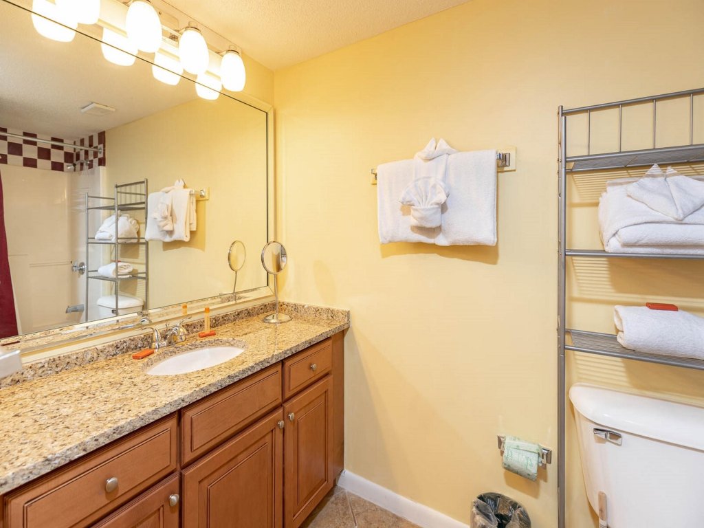 Phoenix IV - 2 Bed 2 Bath GF Select Sleeps 6 Vacation Rental in Orange Beach - RedAwning