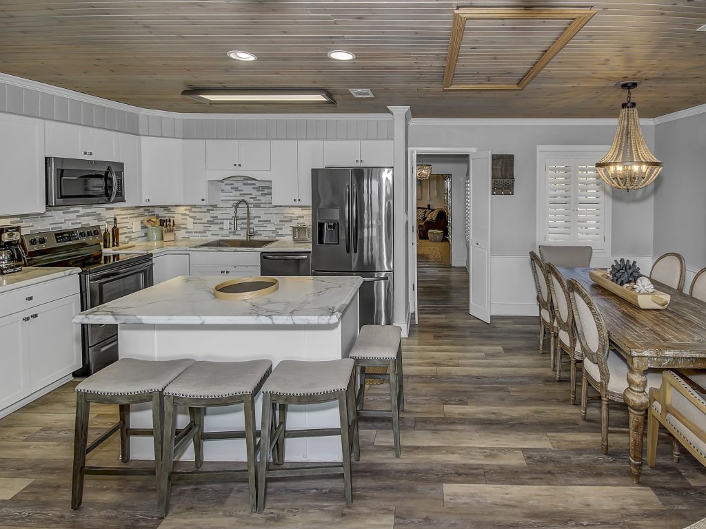 Best Place Ever | 58 Montgomery Street Vacation Rental in Santa Rosa Beach - RedAwning