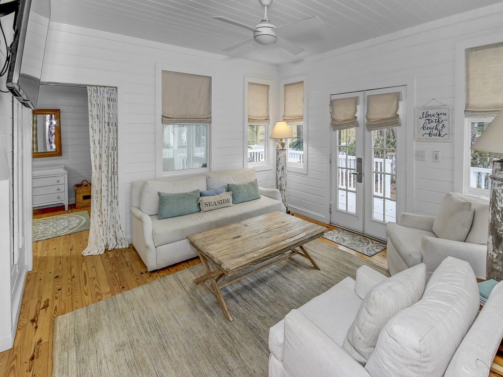 Sea Shack | 128 Tupelo Street Vacation Rental in Santa Rosa Beach - RedAwning