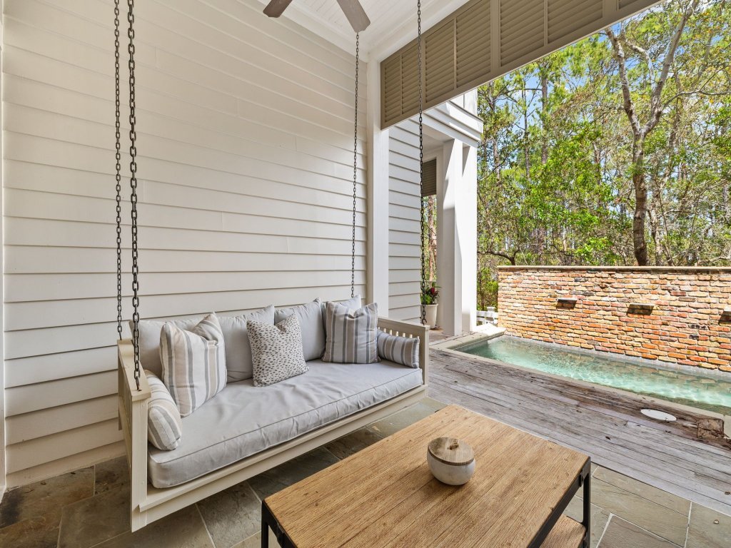 433 Western Lake Drive Vacation Rental in Santa Rosa Beach - RedAwning