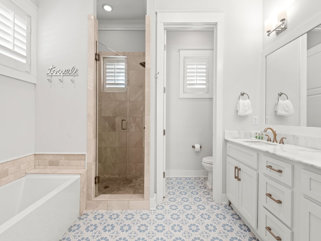 Carefree Cottage | 46 E Seacrest Blvd Vacation Rental in Panama City Beach - RedAwning