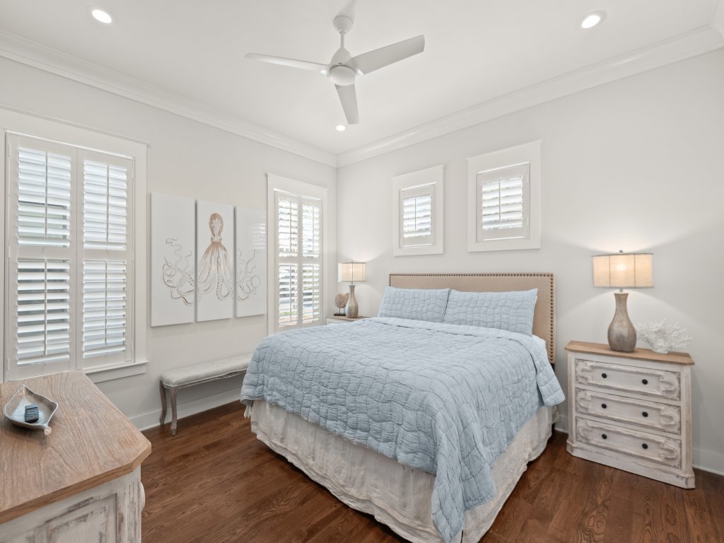 Carefree Cottage | 46 E Seacrest Blvd Vacation Rental in Panama City Beach - RedAwning