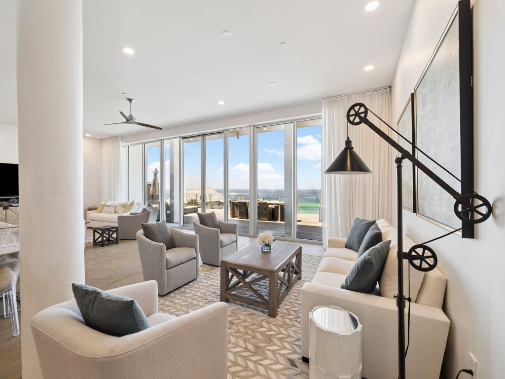 Viridian | Seagrove Unit 402 Vacation Rental in Santa Rosa Beach - RedAwning