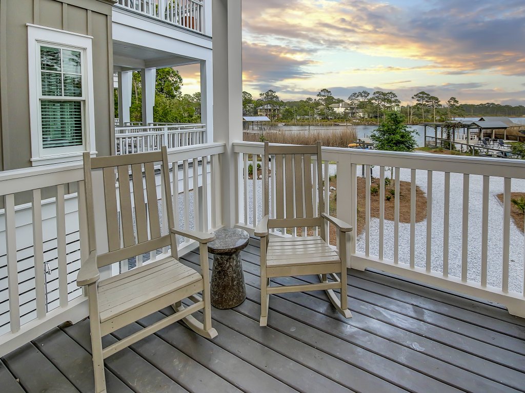 More Grayter | 12 Garfield Vacation Rental in Santa Rosa Beach - RedAwning