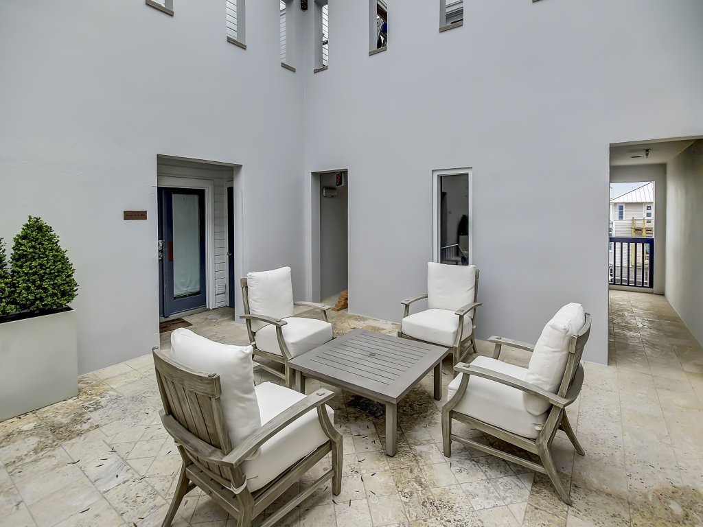 Tresor de la Mer | 25 Central Square, Unit 304 Vacation Rental in Santa Rosa Beach - RedAwning