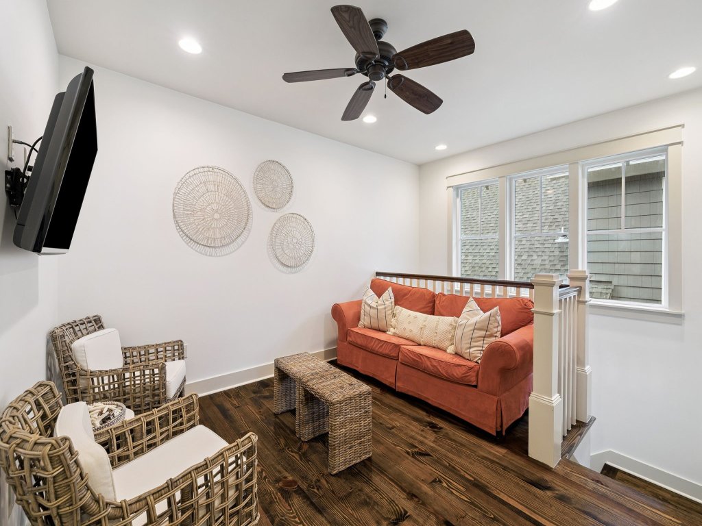 25 Half Moon Lane Vacation Rental in Panama City Beach - RedAwning