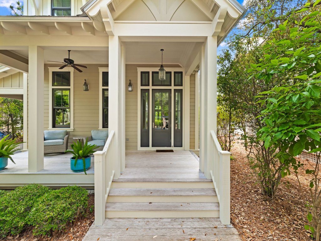 Crabbin' House South | 116 Bluejack Street Vacation Rental in Santa Rosa Beach - RedAwning