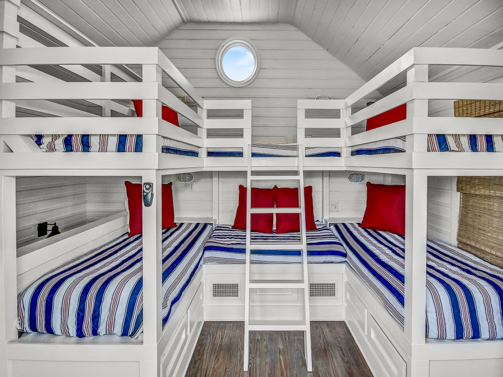 Rendezvous | 29 E. Ruskin Street Vacation Rental in Santa Rosa Beach - RedAwning