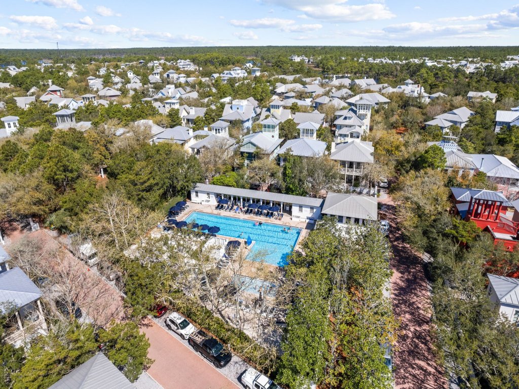 Rendezvous | 29 E. Ruskin Street Vacation Rental in Santa Rosa Beach - RedAwning