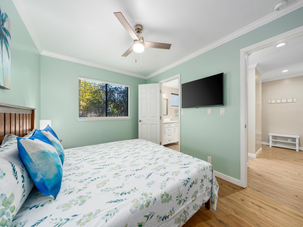 Big Island Lunapule Condos 102A Vacation Rental in Kailua Kona - RedAwning