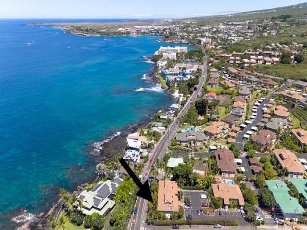 Big Island Lunapule Condos 102A Vacation Rental in Kailua Kona - RedAwning