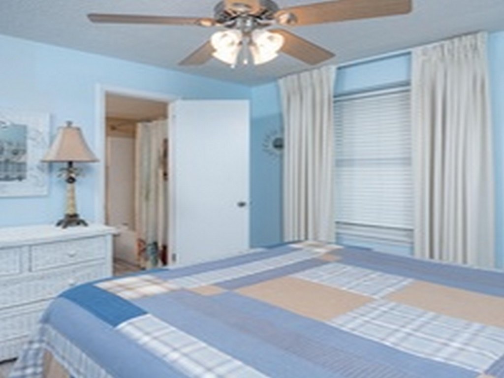 Phoenix VI - 3 Bed 2 Bath GF High Sleeps 8 Vacation Rental in Orange Beach - RedAwning