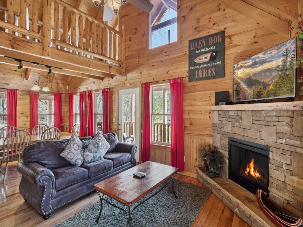 Peace of Mind Vacation Rental in Sevierville - RedAwning