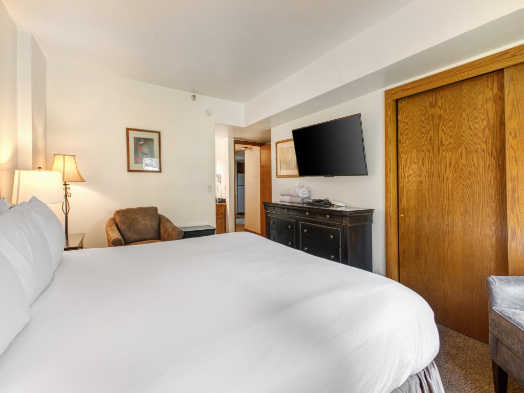 Park Station 218 Vacation Rental in Park City - RedAwning
