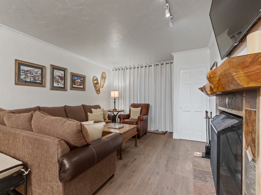 Park Station 216 Vacation Rental in Park City - RedAwning