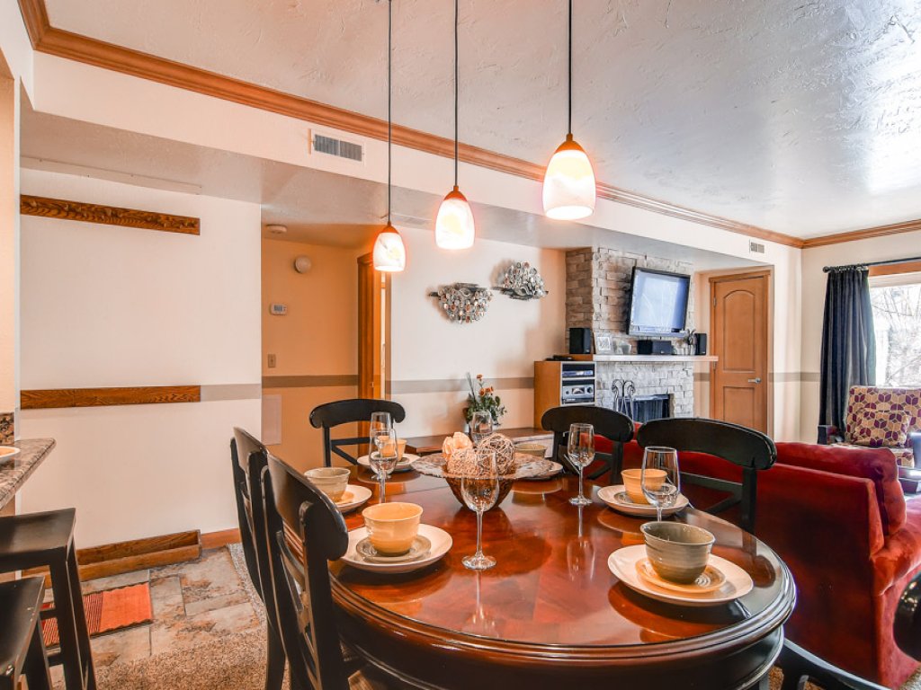 Park Station 139 Vacation Rental in Park City - RedAwning