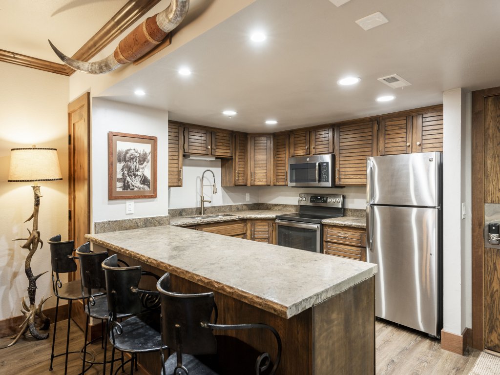 Park Station 227 & 229 Vacation Rental in Park City - RedAwning