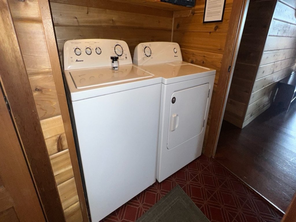NVH1423 - Smokey Joes Vacation Rental in Zephyr Cove - RedAwning