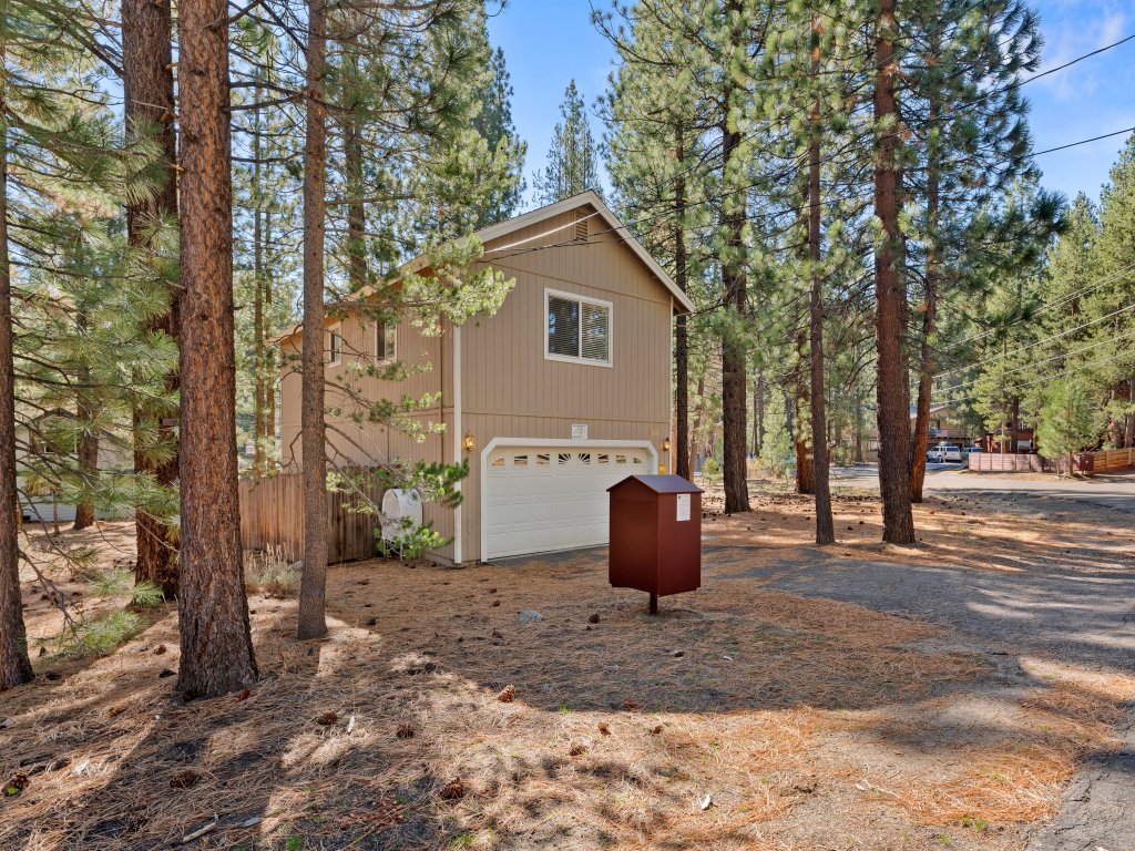 COH0887 - Pine Haven Vacation Rental in California - RedAwning