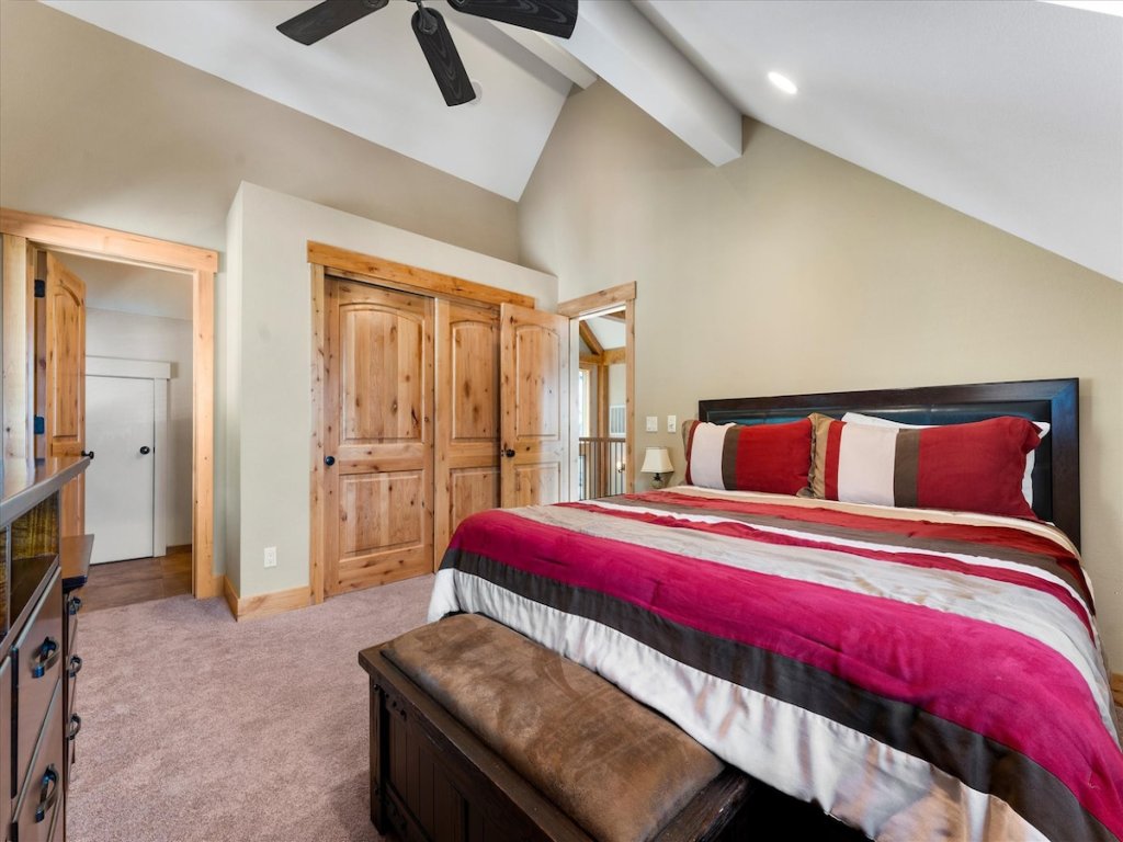 HNH1410 - Stage Coach Run Vacation Rental in Stateline - RedAwning