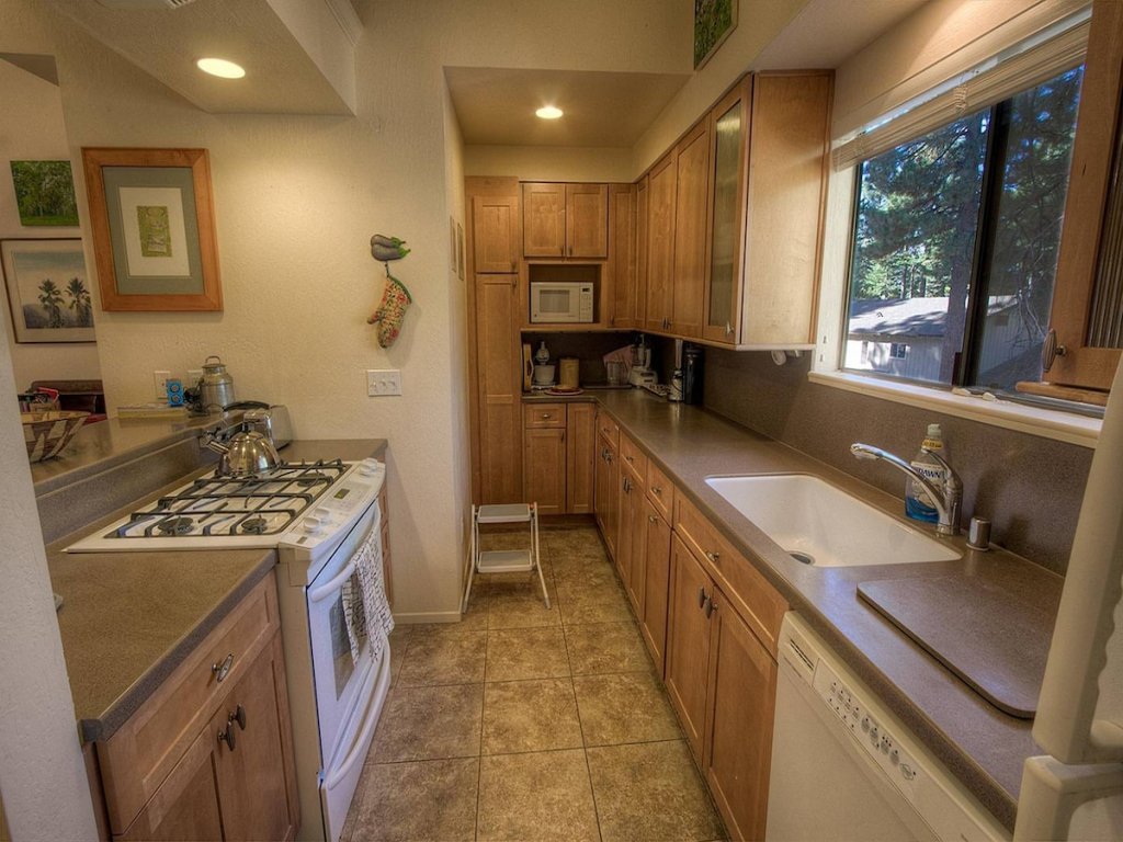 MSC0920 - Sugar PIne Vacation Rental in Incline Village - RedAwning
