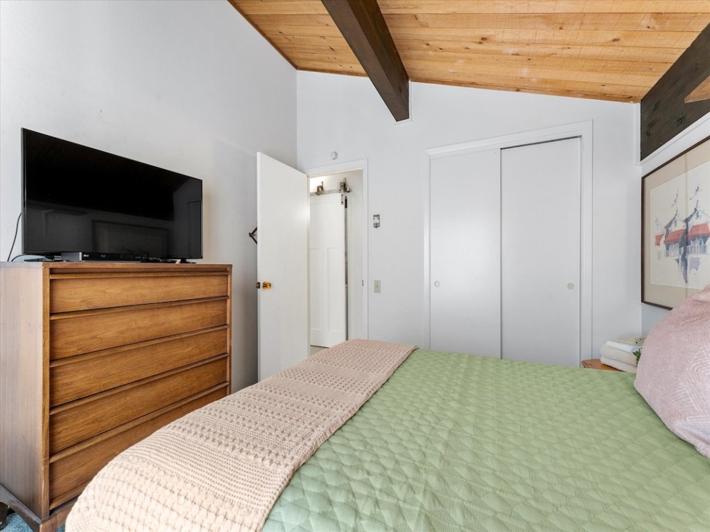FPC0640 - Raccoon Roost Vacation Rental in Incline Village - RedAwning