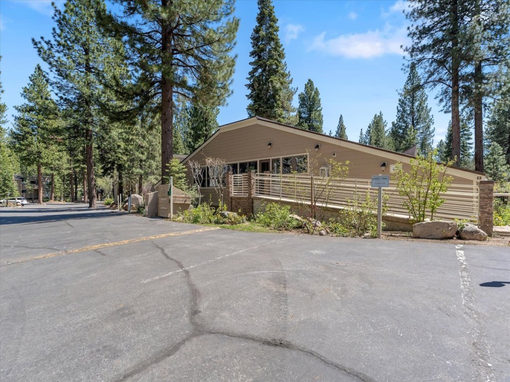 FPC0640 - Raccoon Roost Vacation Rental in Incline Village - RedAwning