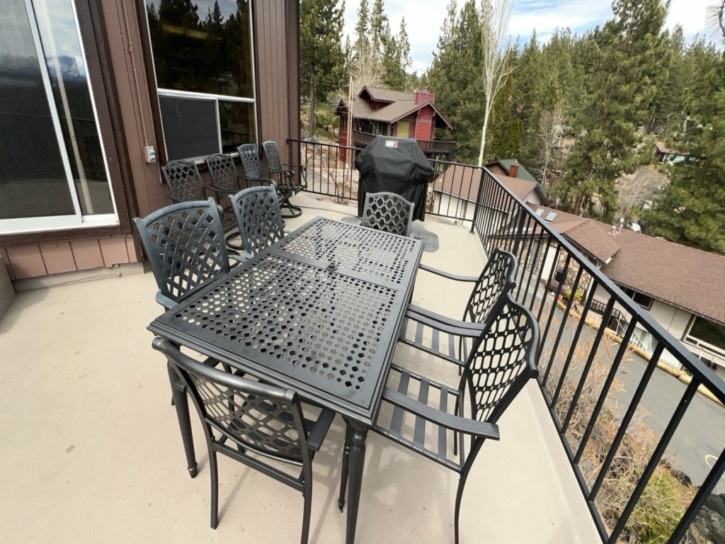 NVH1009 - The Heights Vacation Rental in Zephyr Cove - RedAwning