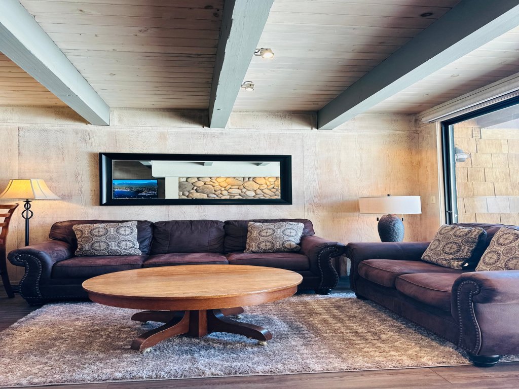 TKC0811 - Hawks View Vacation Rental in California - RedAwning