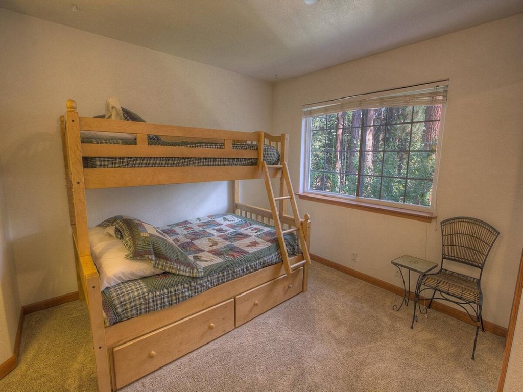 CYH1077 - Wolfpack Refuge Vacation Rental in California - RedAwning