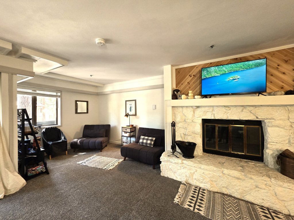 IVC0651 - Taste of Burgundy Vacation Rental in Incline Village - RedAwning