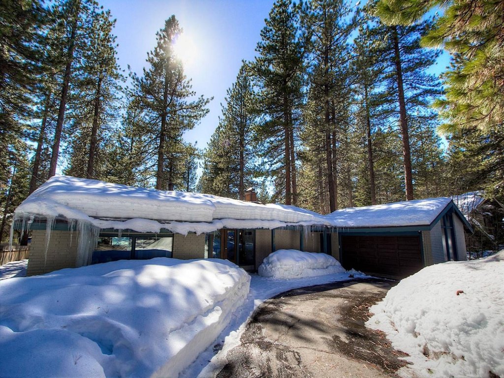 IVH0669 - Blue Laulea Vacation Rental in Incline Village - RedAwning