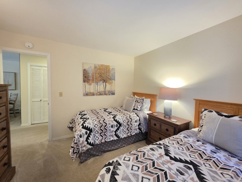 MCC0405 - Delightful McCloud Vacation Rental in Incline Village - RedAwning