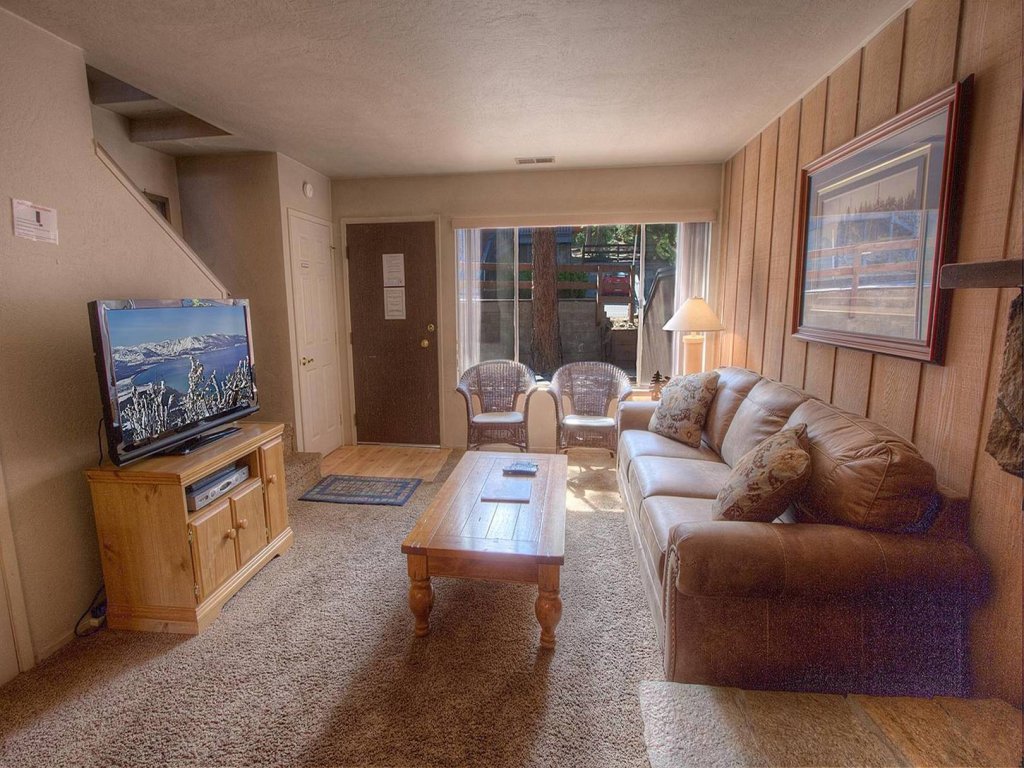 HCC0600 - Heavenly Mountain Hideaway Vacation Rental in California - RedAwning