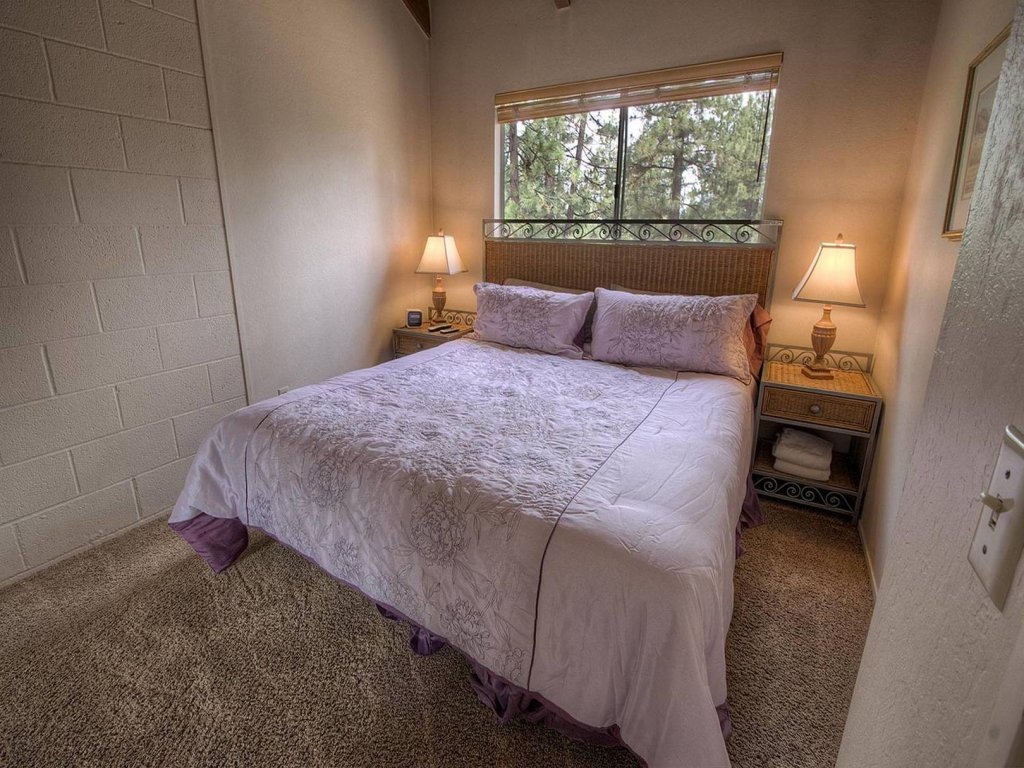 HCC0600 - Heavenly Mountain Hideaway Vacation Rental in California - RedAwning