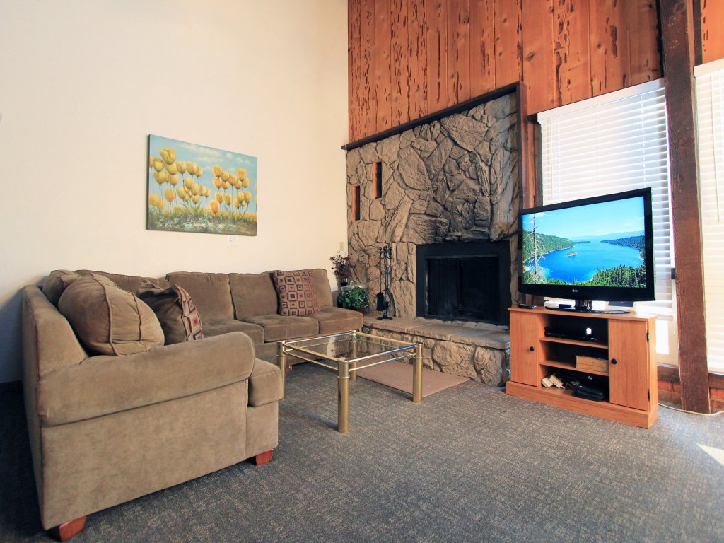 HNC0804 - Tahoe Olympic Vacation Rental in Stateline - RedAwning