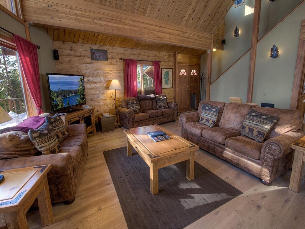 The Bass Chalet Vacation Rental in Kings Beach - RedAwning