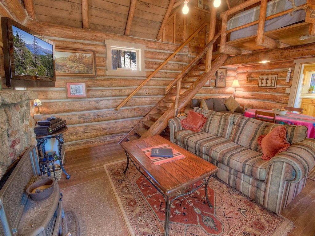 NVH0581 - Zephyr Cabin Vacation Rental in Zephyr Cove - RedAwning