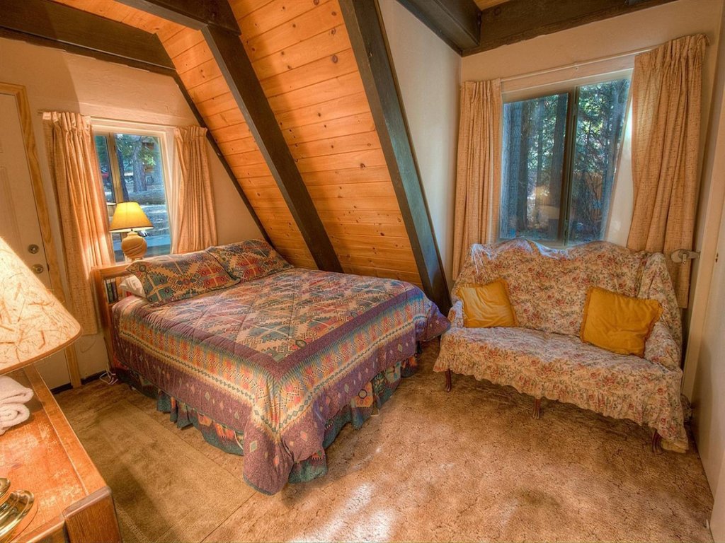 COH0653 - Lodgepole Chalet Vacation Rental in California - RedAwning