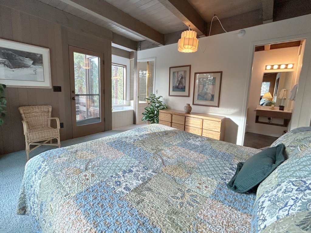 IVH0665 - Tumbleweed Pines Vacation Rental in Incline Village - RedAwning