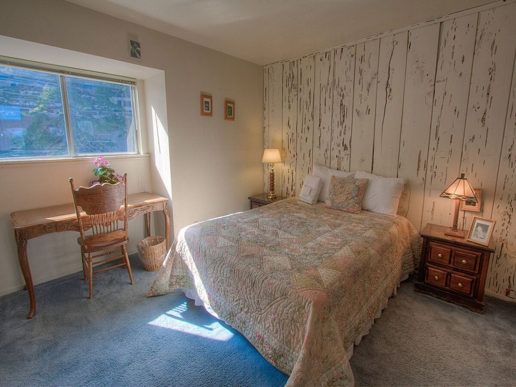 HNC0875 - Life's Better The Milky Way Vacation Rental in Stateline - RedAwning