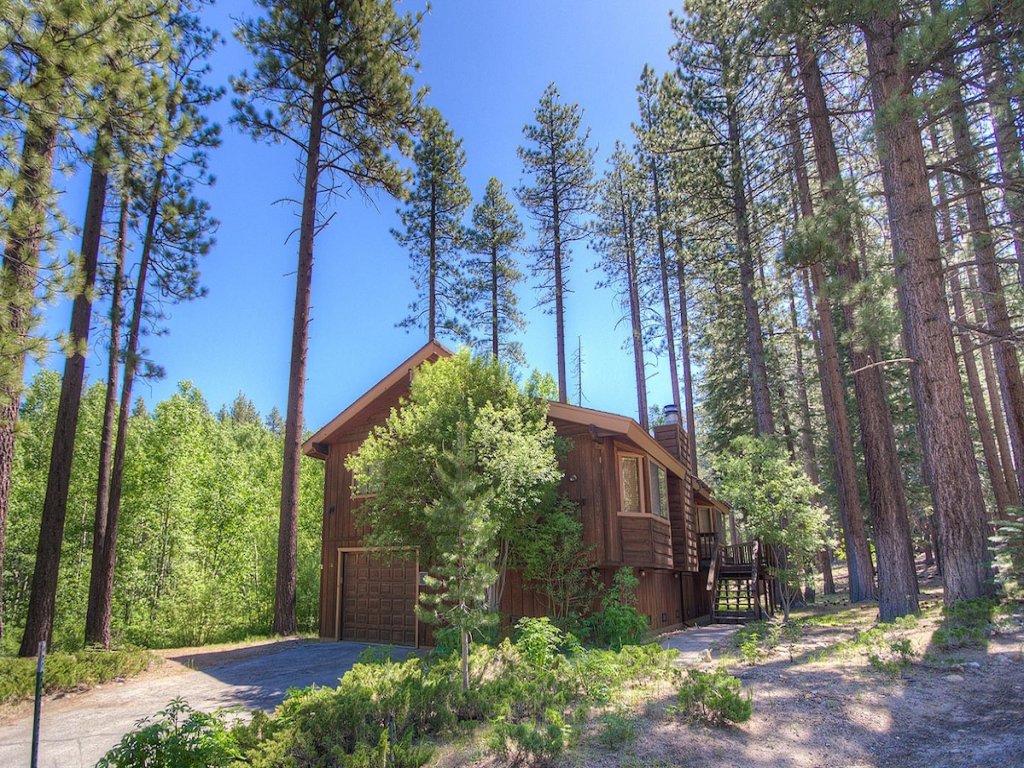 HCH0863 - Aspen View Lodge Vacation Rental in California - RedAwning