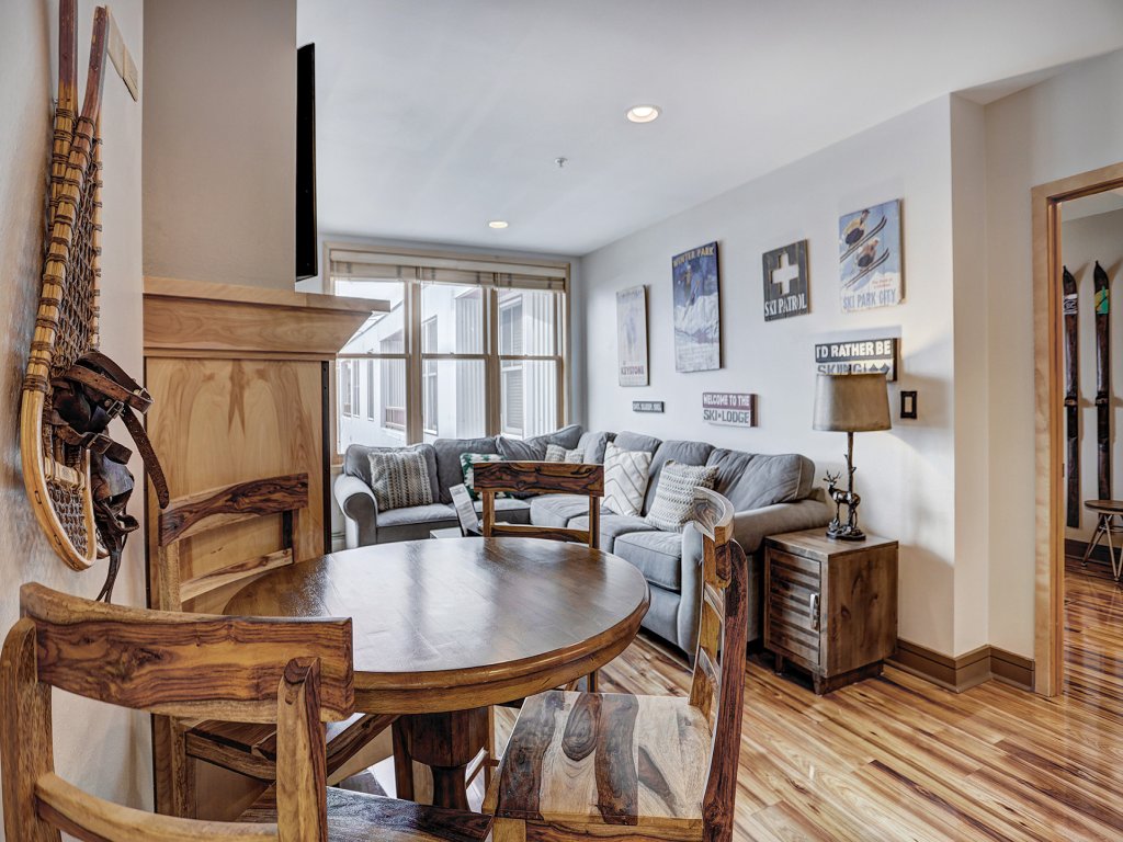 Premier Silver Mill 8281 - 2Br-Walk to Slopes! Kids Ski Free! Vacation Rental in Keystone - RedAwning