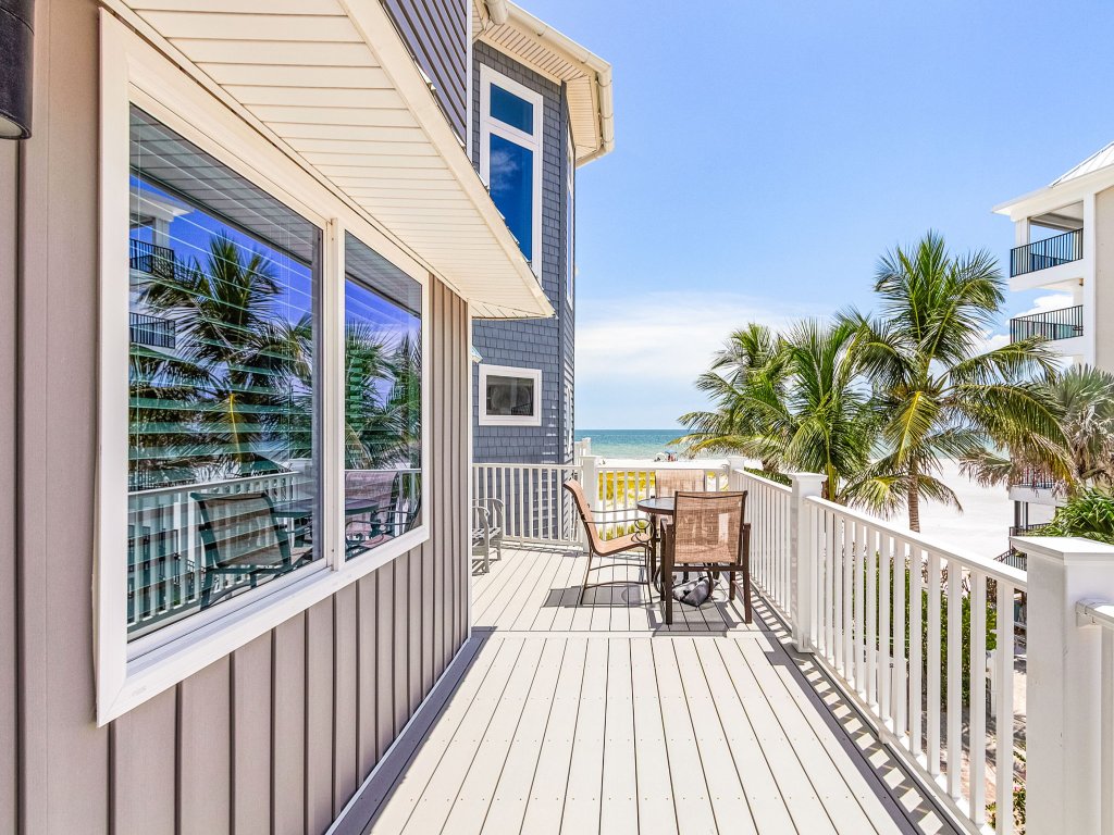 40 Warm Sands North End Retreat: 3BR Beach Front Vacation Rental in Fort Myers Beach - RedAwning