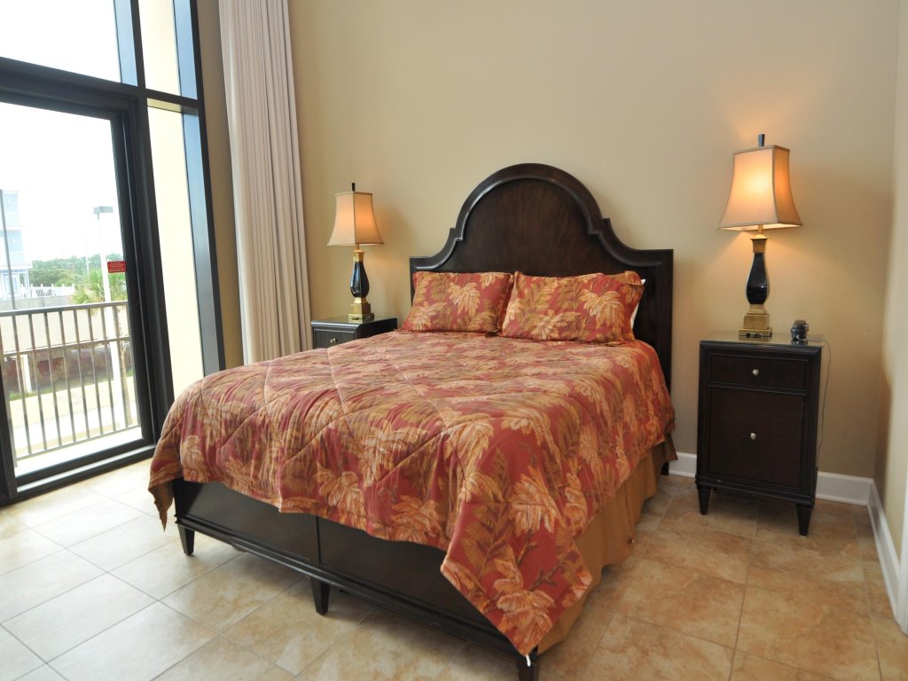 Phoenix West II - 4 Bed 4.5 Bath Gulf Front Low Sleeps 8 Vacation Rental in Orange Beach - RedAwning