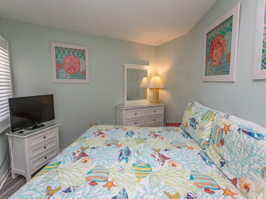 Royal Garden Resort 201 Vacation Rental in Murrells Inlet - RedAwning