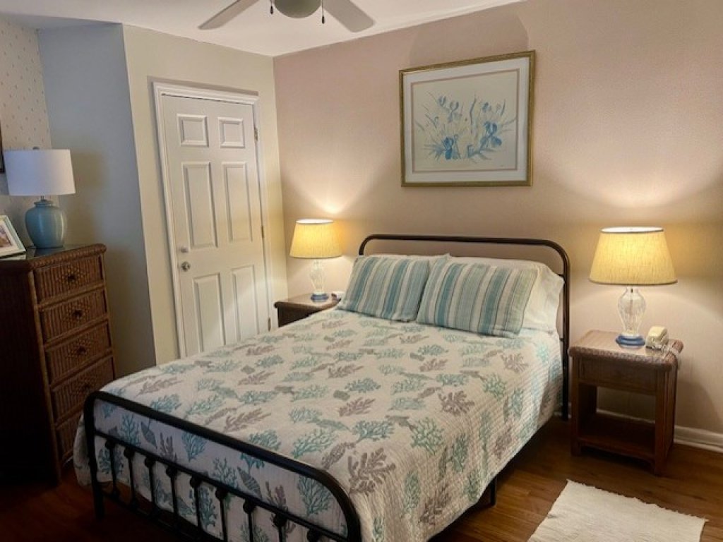Royal Garden Resort 914 Vacation Rental in Murrells Inlet - RedAwning
